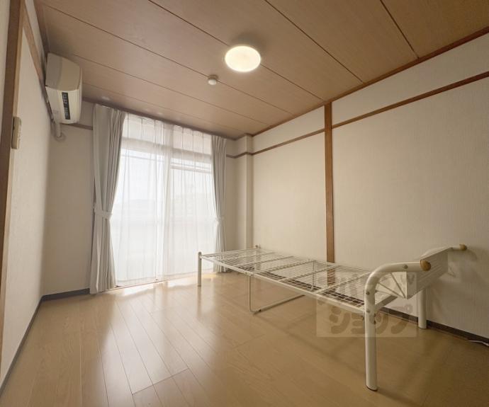 【ハイライフ嵯峨】間取