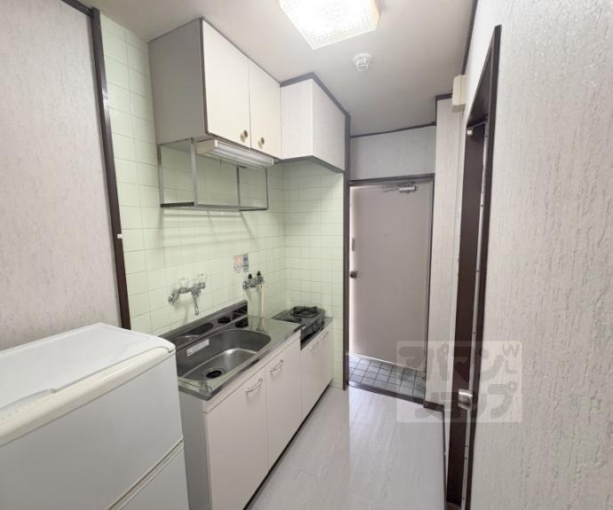 【ハイライフ嵯峨】間取