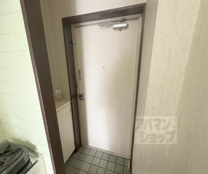 【ハイライフ嵯峨】間取