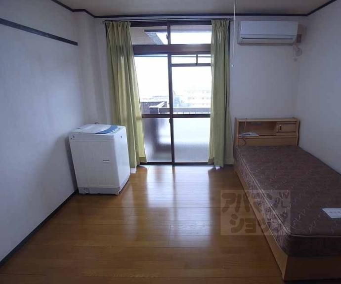 【ハイライフ嵯峨】間取