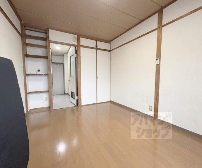 【ハイライフ嵯峨】間取