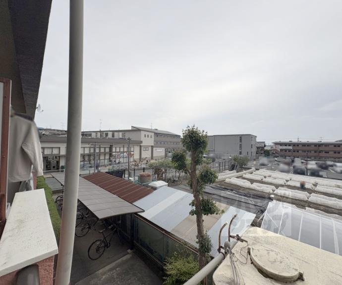 【ハイライフ嵯峨】間取