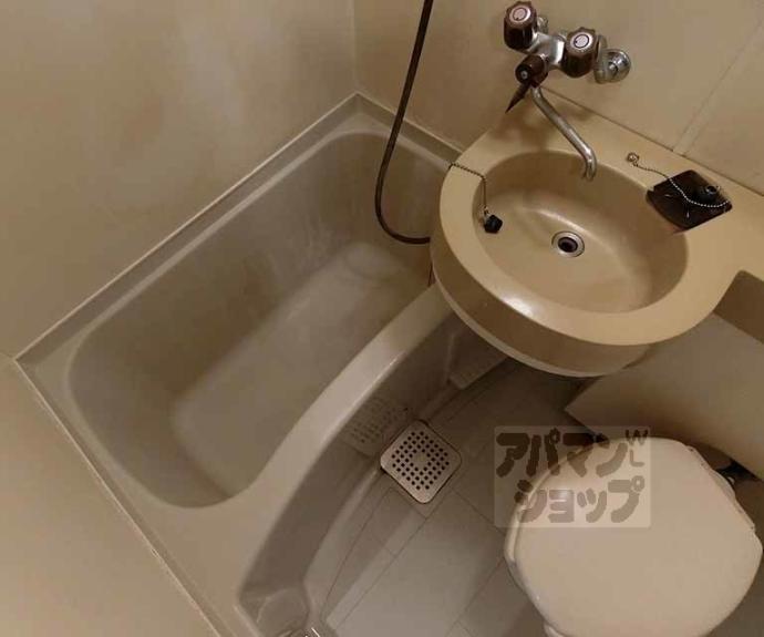 【ウエストヴィラージュⅡ】間取