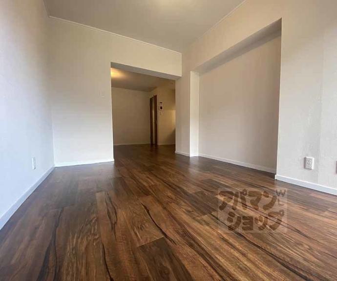 【メゾン宇多野】間取