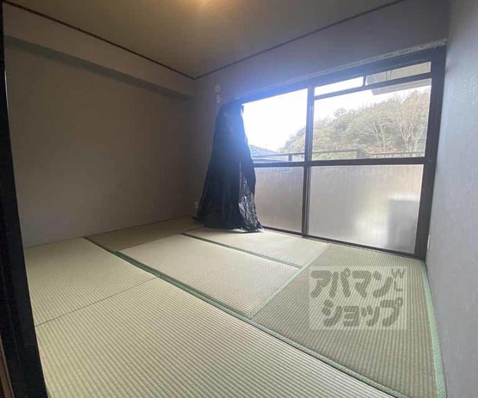 【メゾン宇多野】間取