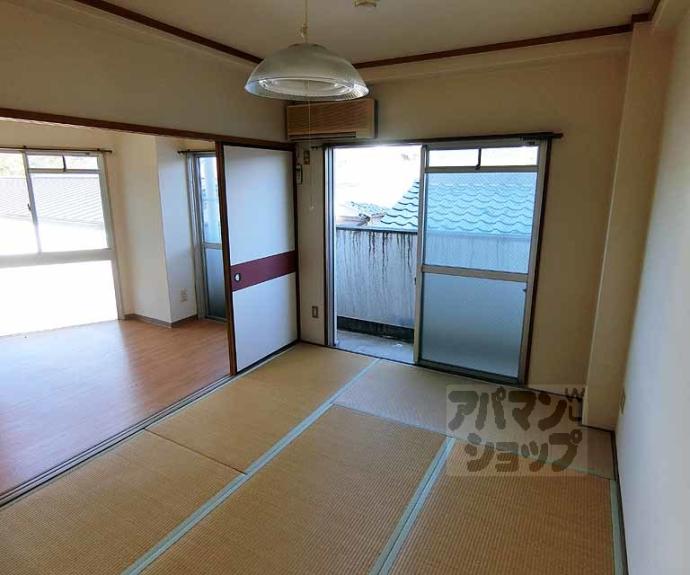 【プリムローズ嵯峨】間取