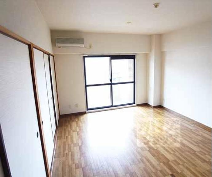 【プレミール段町】間取