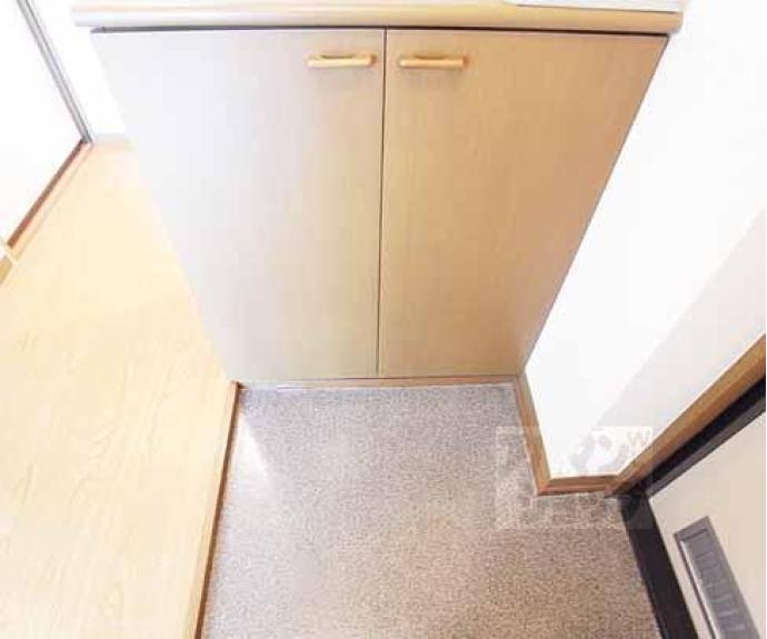 【モンターニュ嵯峨】間取