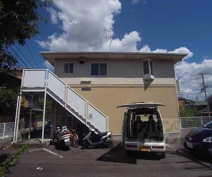 【ファミーユ蓮花寺】間取