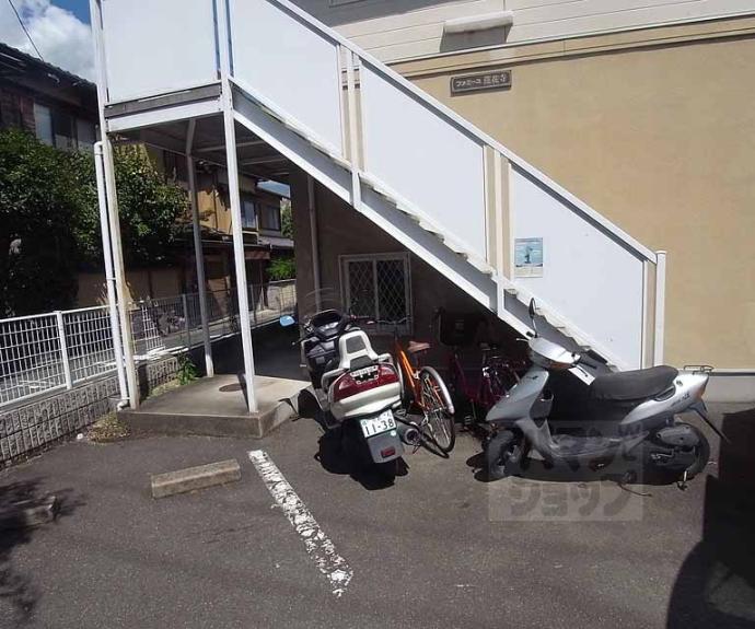 【ファミーユ蓮花寺】間取