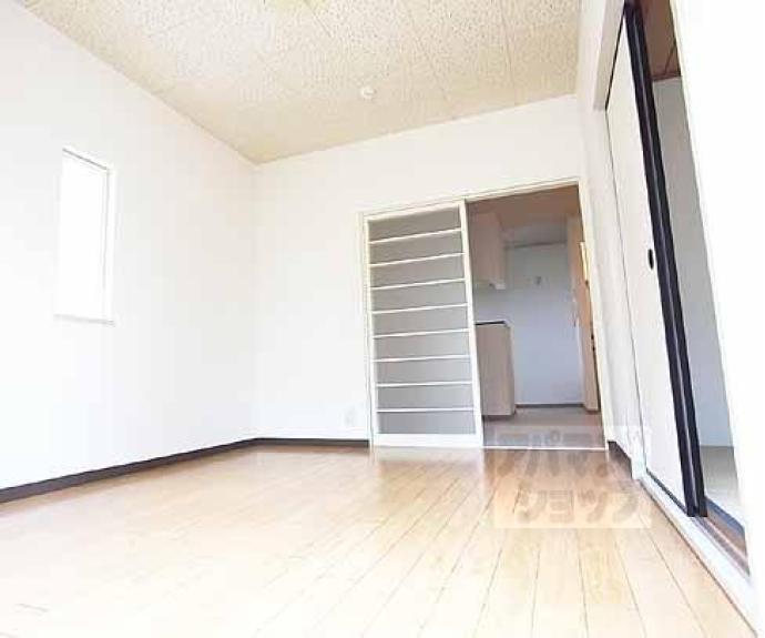 【ファミーユ蓮花寺】間取