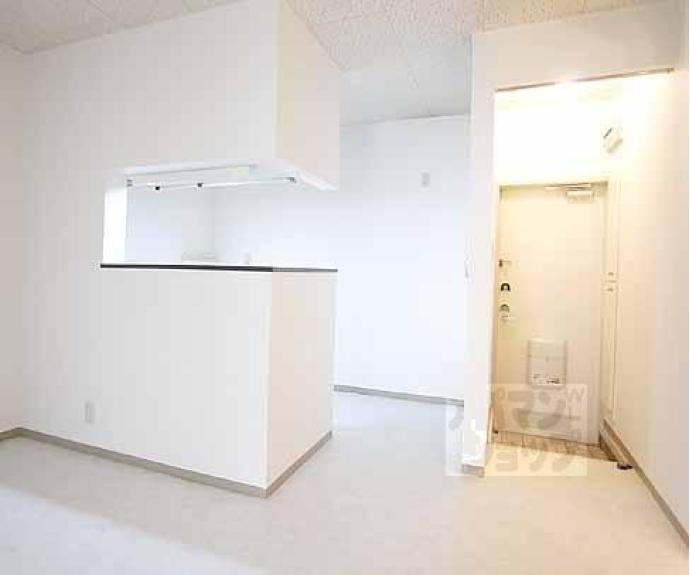 【ファミーユ蓮花寺】間取