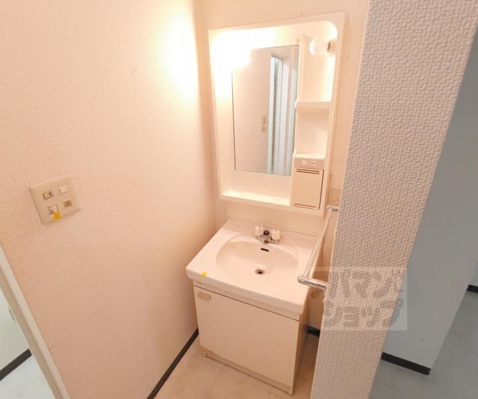 【ファミーユ蓮花寺】