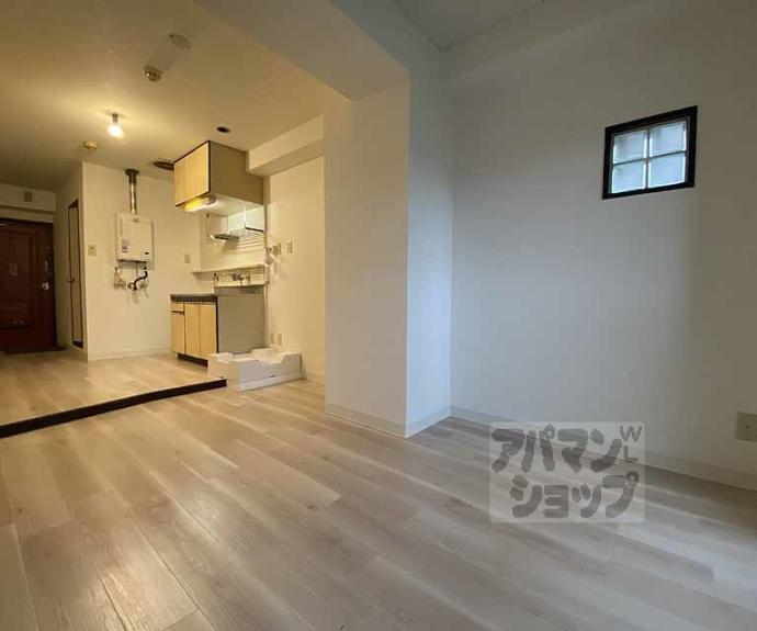 【ＨＥＲＳＥ　Ｄ＇ＯＲ】間取