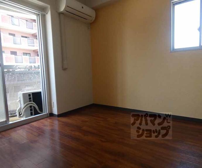 【インペリアル烏丸今出川】間取