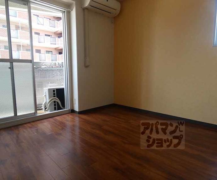 【インペリアル烏丸今出川】間取