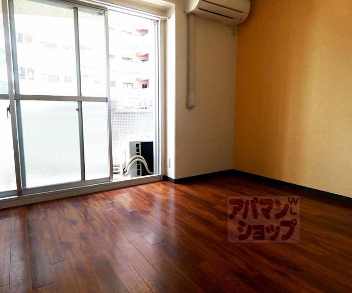 【インペリアル烏丸今出川】間取