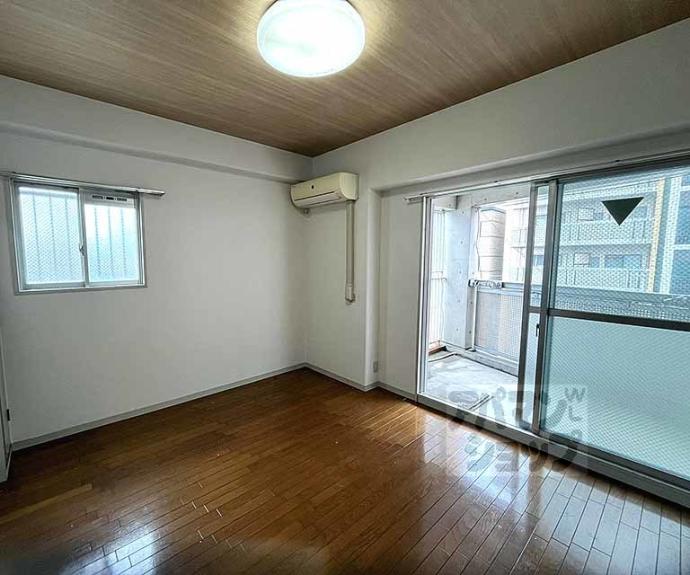 【インペリアル烏丸今出川】間取