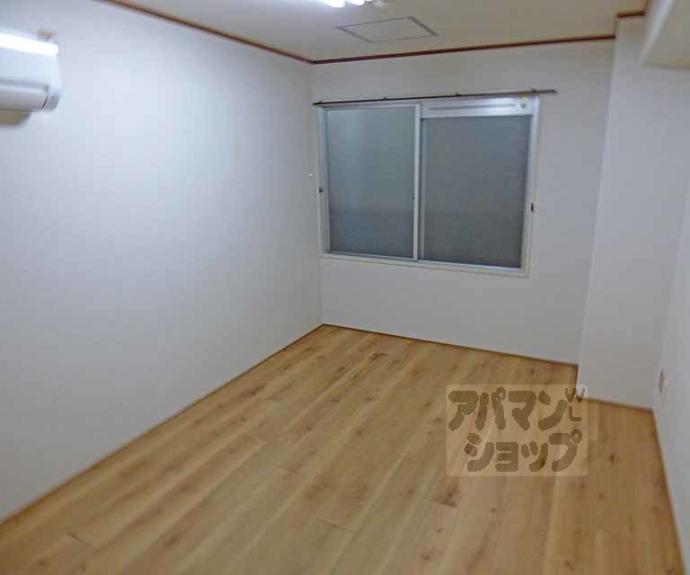 【アクエルド東大路】間取