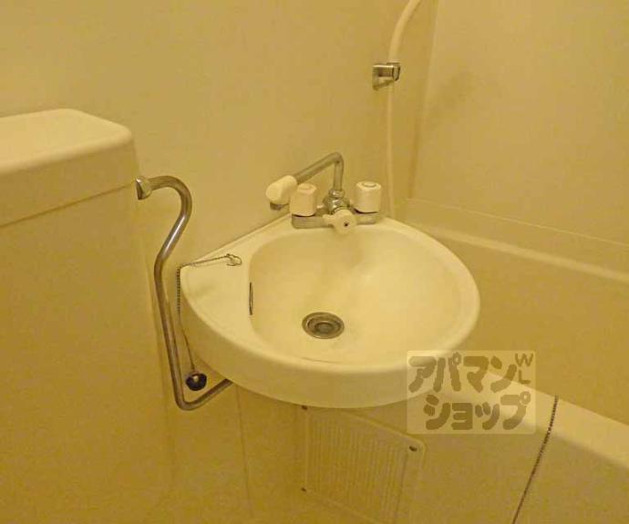 【アクエルド東大路】間取