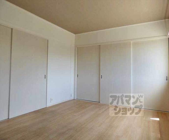 【高野清水町マンション】間取