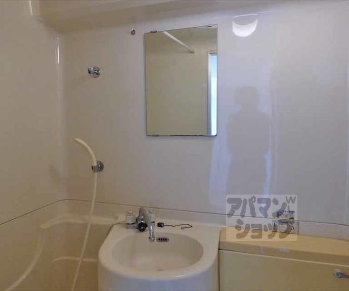 【高野清水町マンション】間取