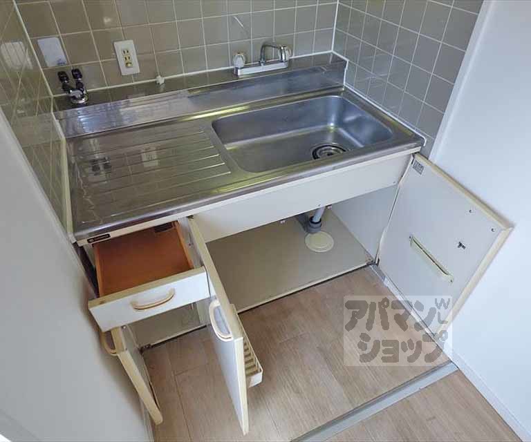 【高野清水町マンション】間取
