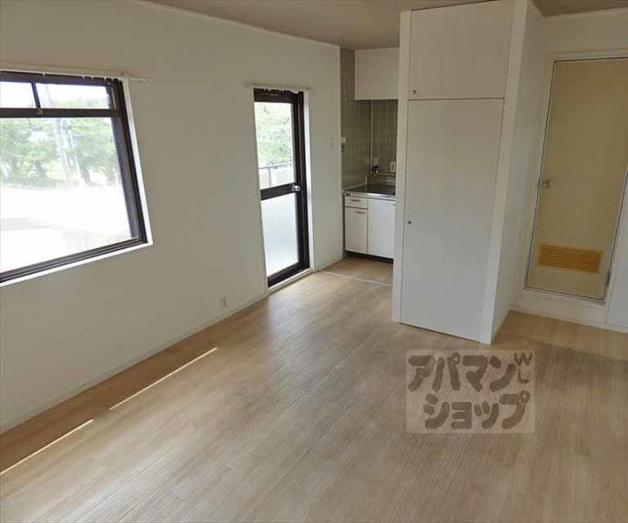 【高野清水町マンション】間取