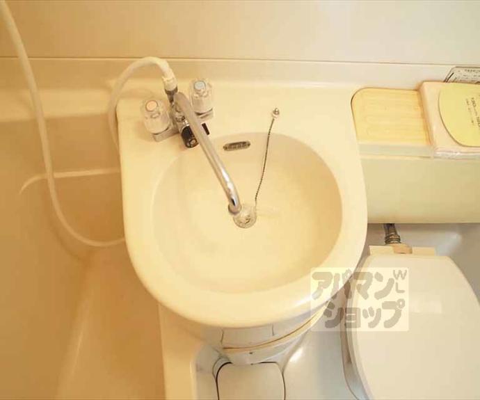 【高野清水町マンション】間取