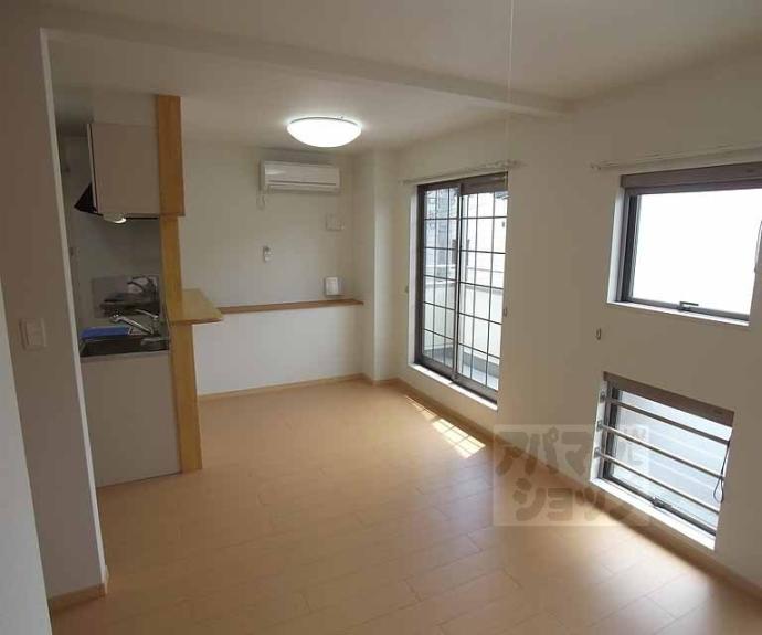 【エレガンス常盤】間取