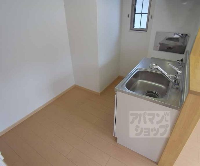 【エレガンス常盤】間取