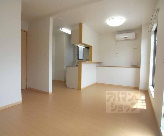 【エレガンス常盤】間取