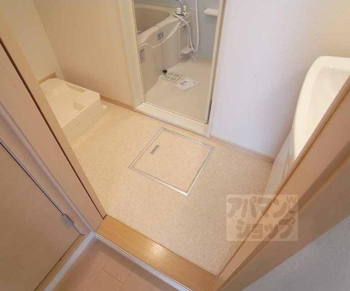 【エレガンス常盤】間取