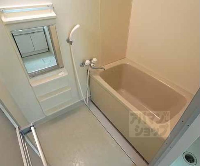 【アルテハイム二条城】間取