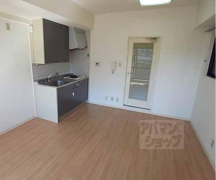 【アルテハイム二条城】間取