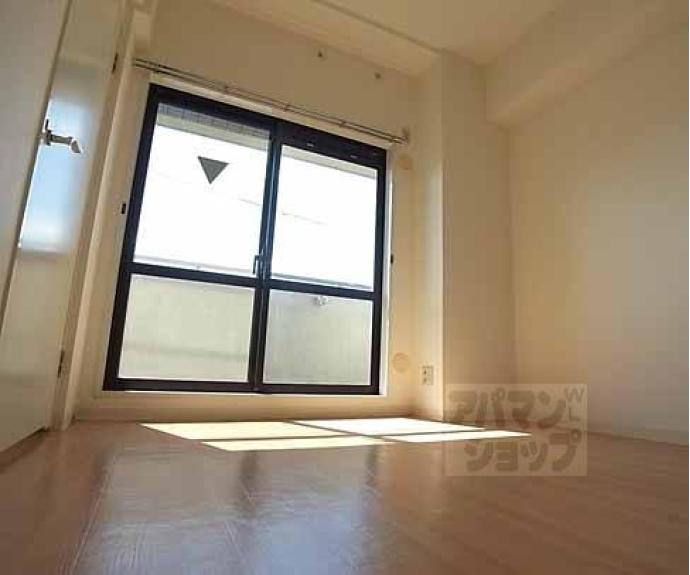 【アルテハイム二条城】間取