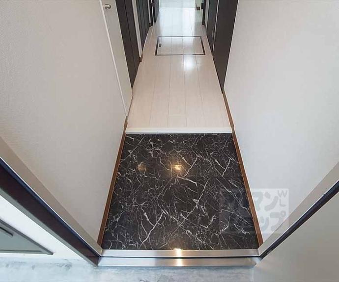 【ホワイトハイムＫＡＧＡＭＩＩＳＨＩ】間取