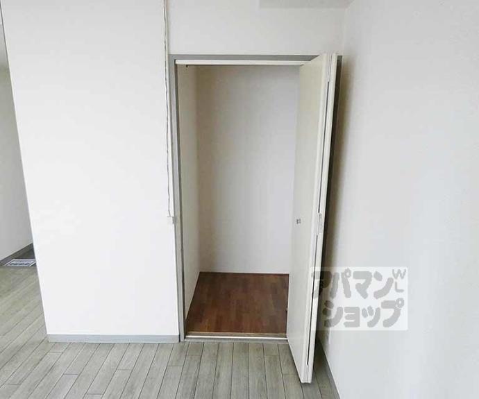 【ウイング・ウッド丸太町】間取