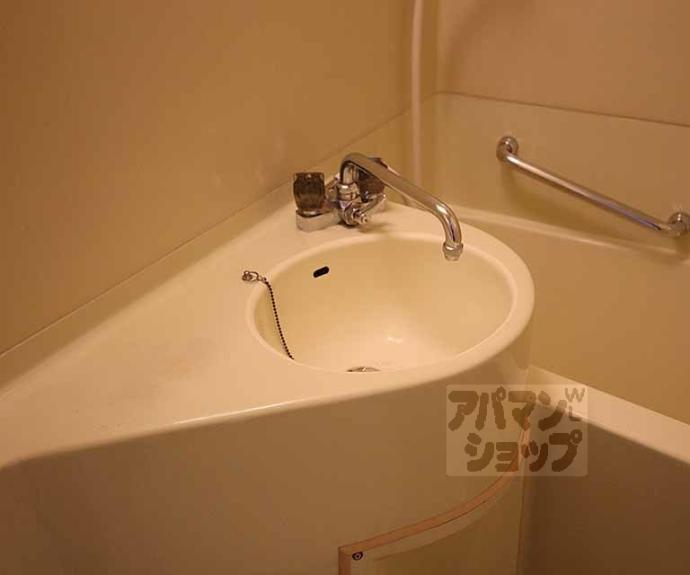 【ウイング・ウッド丸太町】間取