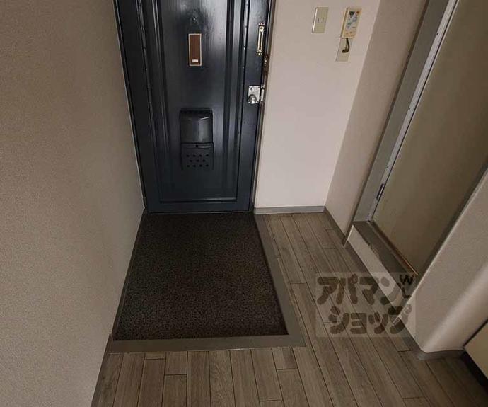 【ウイング・ウッド丸太町】間取