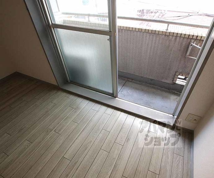 【ウイング・ウッド丸太町】間取