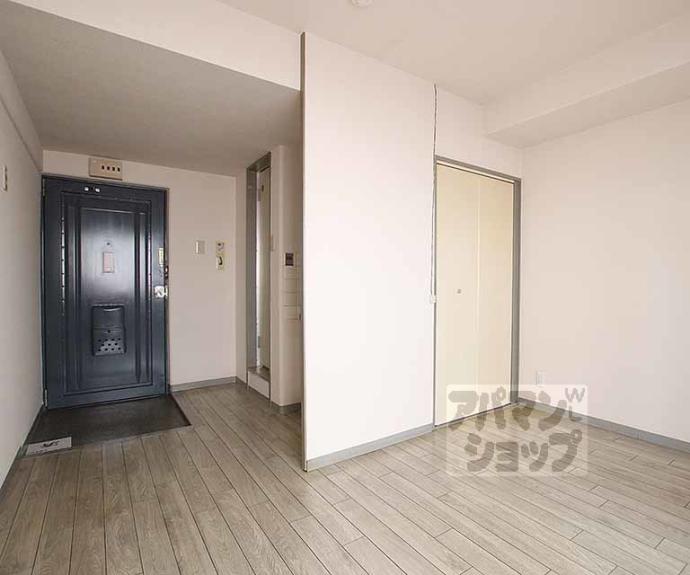 【ウイング・ウッド丸太町】間取