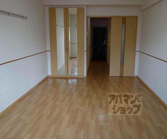 【グランディア上桂】間取