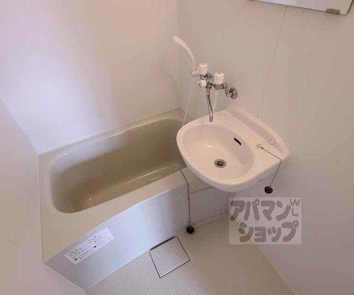 【ＳＡＫＩＺＯ　ＢＵＩＬＤ千丸】間取