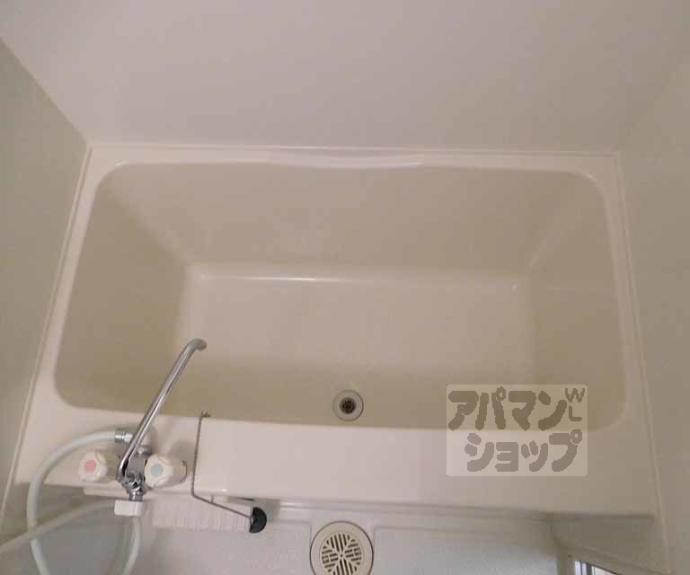 【メゾン・ド・ラ・ローズ】間取