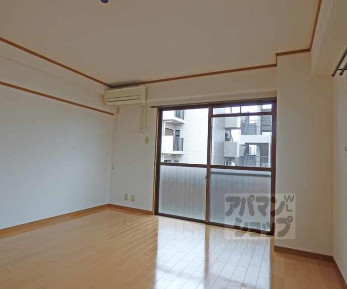 【コーポサンプラザ】