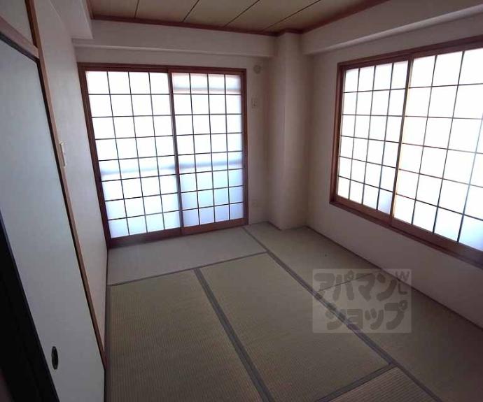 【ルミエール嵯峨野】間取