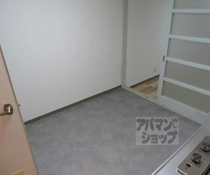 【ミレイ西ノ京】間取