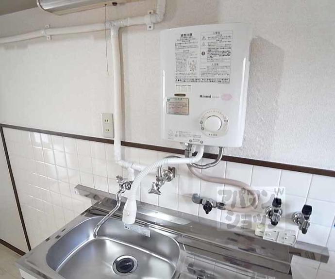 【秋街道ハイツ】間取