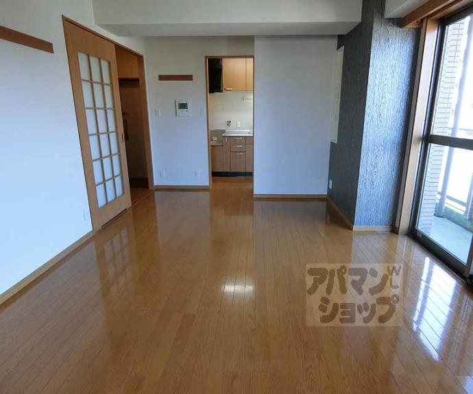 【サンモール西京極】間取
